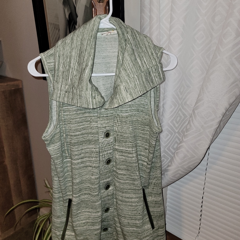 Matilda Jane Vest - Picture 2 of 2
